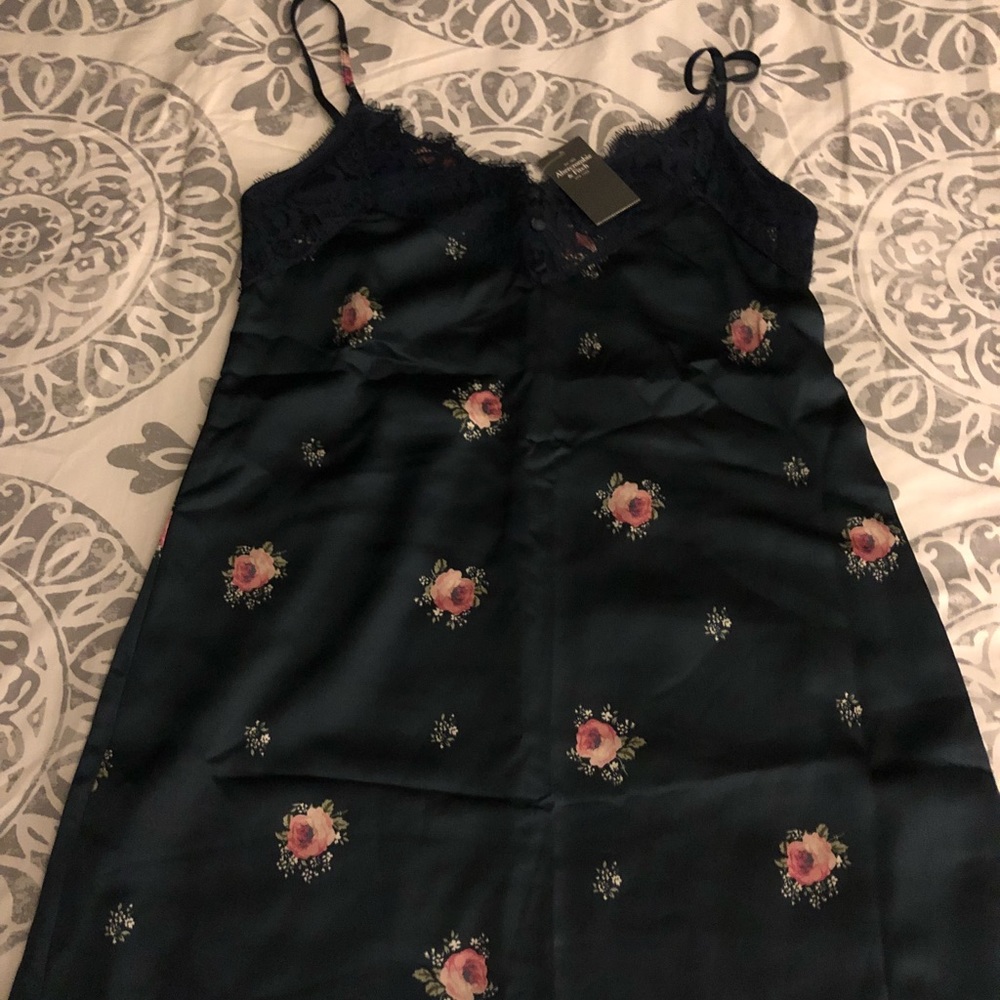 Brand new A&F slip dress XXSP